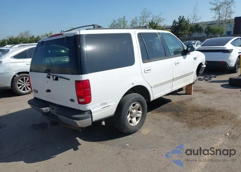 1998 Ford Expedition z USA, uszkodzony, nr VIN 1FMR417XWLA87930